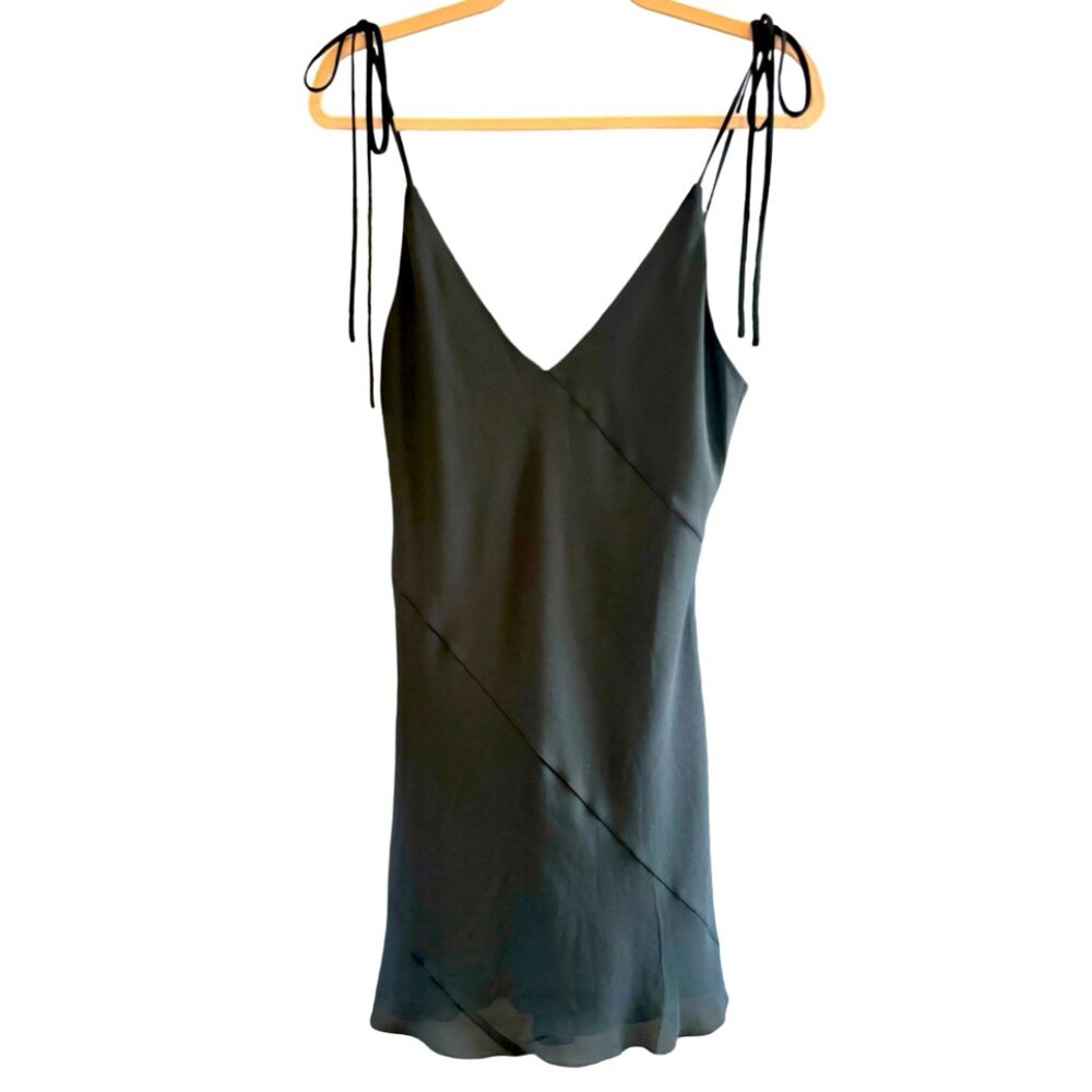 NWT Aritzia Wilfred Priscilla Dress in Black, Size Medium - Picture 5 of 7